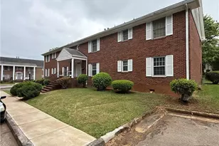 110 Westgate Cir, Winston-Salem, NC 27106 - Photo 1