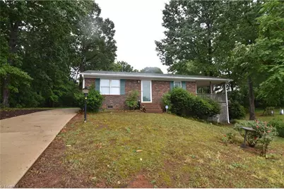 426 S Shore Drive, Lexington, NC 27292 - Photo 1