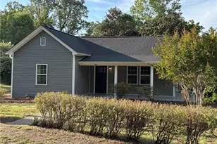 409 Turner St, Eden, NC 27288 - Photo 1