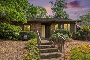 132 Breckindale Cir, Winston-Salem, NC 27104 - Photo 1