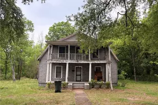 1611 Meadow Rd, Eden, NC 27288 - Photo 1