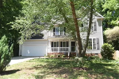 915 New Hampshire Drive, Jamestown, NC 27282 - Photo 1