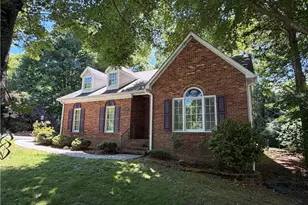 2194 Benwicke Dr, Pfafftown, NC 27040 - Photo 1