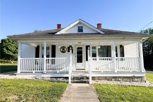 641 Sunset Dr, Mount Airy, NC 27030 - Photo 1