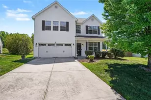 518 Macgregor Dr, Burlington, NC 27217 - Photo 1