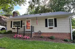1308 Kenwood St, Winston-Salem, NC 27103 - Photo 1