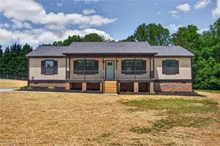 2979 Durant Dr, Winston-Salem, NC 27107 - Photo 1