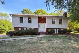 104 Linville Springs Rd, Kernersville, NC 27284 - Photo 1