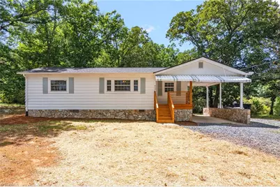 902 Breeze Hill Road, Asheboro, NC 27203 - Photo 1