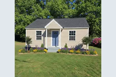 524 Avon Avenue, Burlington, NC 27215 - Photo 1