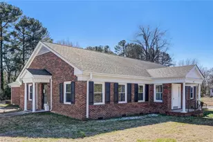 601 Harrison St, Reidsville, NC 27320 - Photo 1