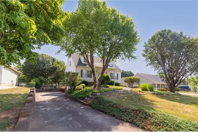 1735 Springfield Farm Court, Clemmons, NC 27012 - Photo 1