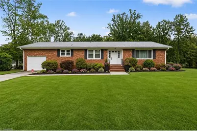 626 Kenneth Road, Greensboro, NC 27455 - Photo 1
