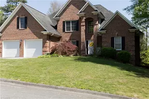 1688 Woodbury Ln, Mount Airy, NC 27030 - Photo 1