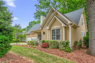 1144 Newberry Dr, Mebane, NC 27302 - Photo 1