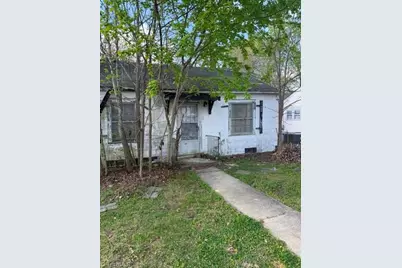 107 Pine Street, Thomasville, NC 27360 - Photo 1