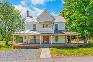 413 S Cherry St, East Bend, NC 27018 - Photo 1