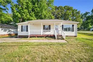 500 W Holly Hill Rd, Thomasville, NC 27360 - Photo 1