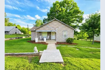 139 Washington Avenue, North Wilkesboro, NC 28659 - Photo 1