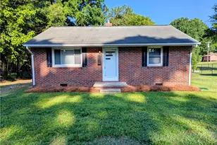 605 Oakhurst St, Kernersville, NC 27284 - Photo 1