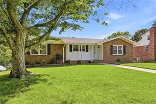 2760 Edinberg Dr, Winston-Salem, NC 27103 - Photo 1