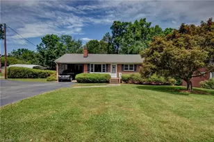 2012 Richardson Dr, Reidsville, NC 27320 - Photo 1