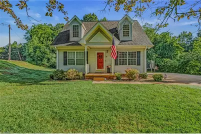 145 Wisconsin Avenue, Elkin, NC 28621 - Photo 1