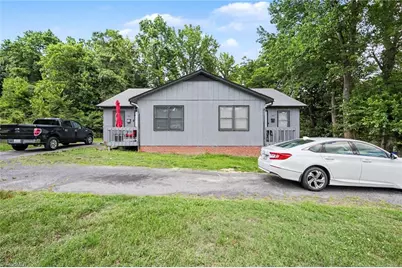 607 & 609 Brookdale Drive, Thomasville, NC 27360 - Photo 1