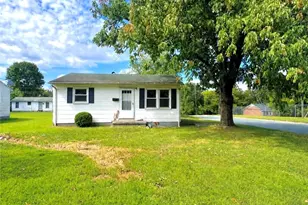 2300 Kersey St, Greensboro, NC 27406 - Photo 1