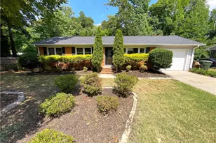 2903 Custer Dr, Greensboro, NC 27407 - Photo 1