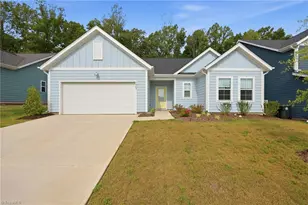1063 Grey Flint Pl, Mebane, NC 27302 - Photo 1