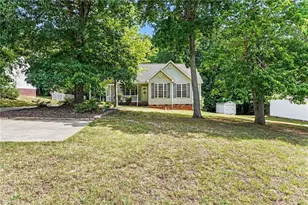 709 Old Castle Dr, Randleman, NC 27317 - Photo 1