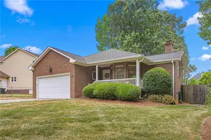 319 Westridge Dr, Burlington, NC 27215 - Photo 1