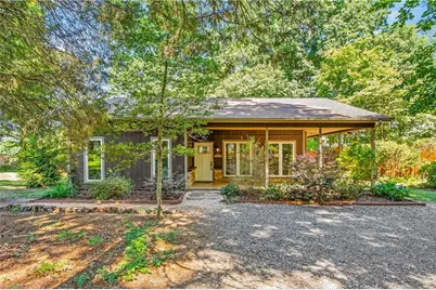 634 Eisenhower Street, Yadkinville, NC 27055 - Photo 1