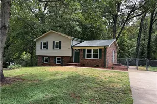 6529 Benson Ln, Pfafftown, NC 27040 - Photo 1