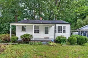 124 Manor Dr, High Point, NC 27260 - Photo 1
