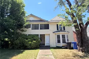 407 E St, North Wilkesboro, NC 28659 - Photo 1