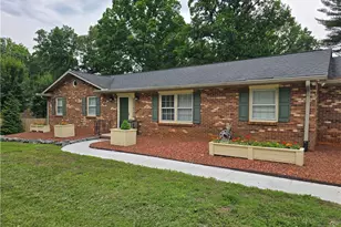 4680 Forest Manor Dr, Winston-Salem, NC 27103 - Photo 1