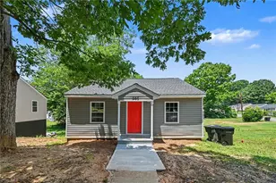 803 Cameron St, Burlington, NC 27215 - Photo 1