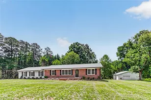 819 Sawyersville Rd, Asheboro, NC 27205 - Photo 1