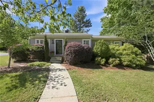 1504 Overbrook Rd, Burlington, NC 27215 - Photo 1