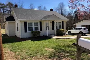 725 Baker St, Reidsville, NC 27320 - Photo 1