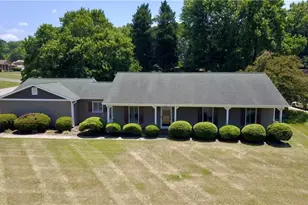 162 Rockford Rd, Kernersville, NC 27284 - Photo 1