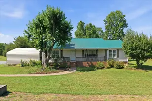 852 Boone Rd, Burlington, NC 27217 - Photo 1