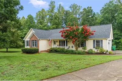 124 Pipsisewa Lane, Stokesdale, NC 27357 - Photo 1