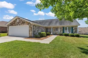 3952 Cobblestone Bend Dr, High Point, NC 27265 - Photo 1