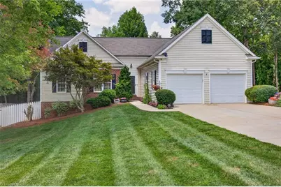 208 Cotswold Lane, King, NC 27021 - Photo 1