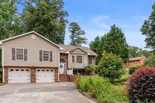 675 Country Club Rd, Wilkesboro, NC 28697 - Photo 1