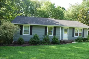 420 Tot St, Mocksville, NC 27028 - Photo 1