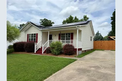 206 Larkspur Lane, Thomasville, NC 27360 - Photo 1